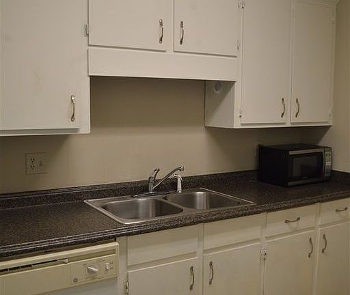 5th image of 505 Lorenz Blvd APT A