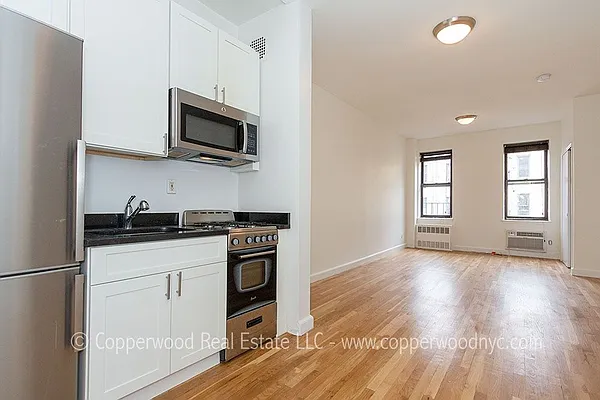 Rented by Copperwood Real Estate | media 4