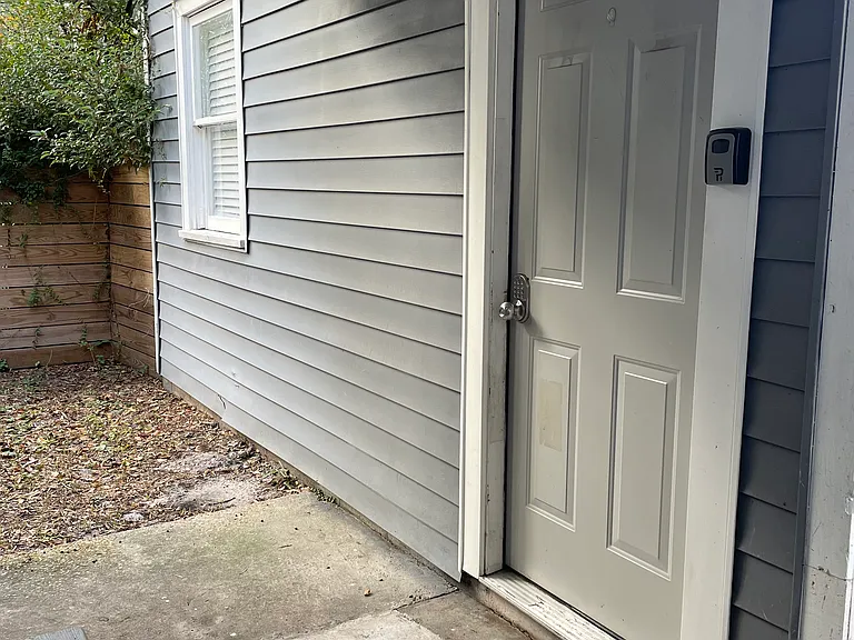 4619 Merrimac Ave #2 — Photo 9