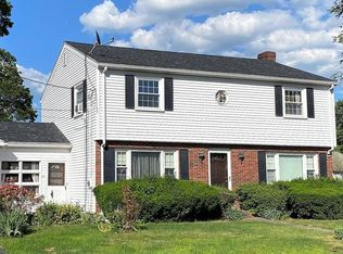 50 Harlan Dr, Brockton, MA 02301