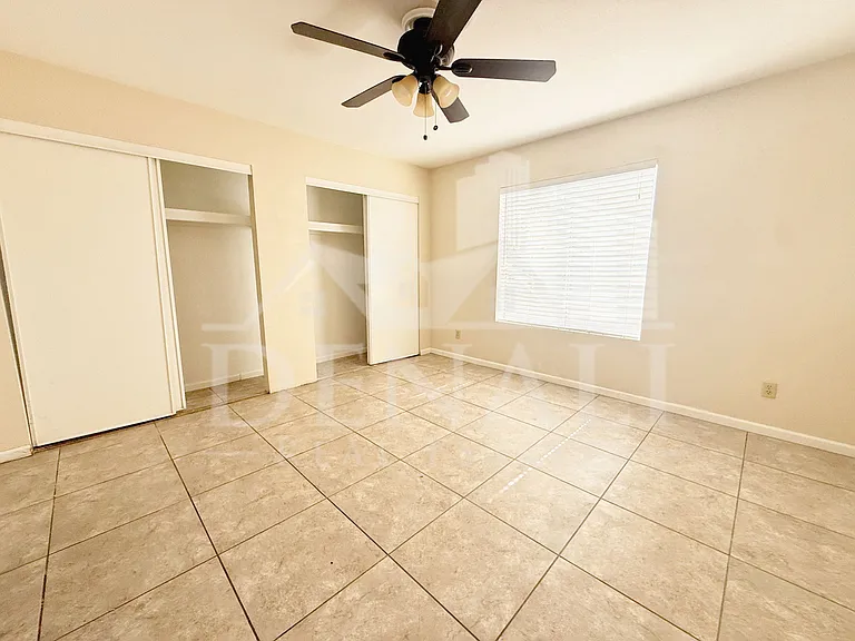 540 N May St #1135 — Photo 13