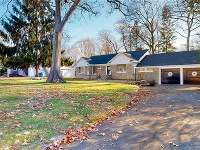 50 Leffert Rd, Trumbull, CT, 06611