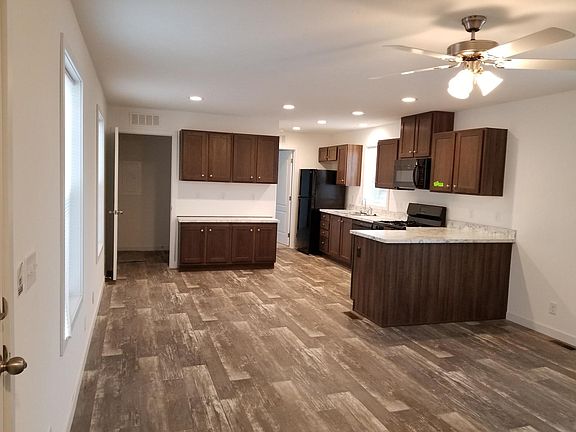 2nd image of 57400 Bedford Blvd #227