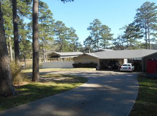 149 Pine Acres Dr, Leesville, LA 71446