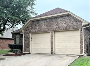 6952 Cedar Knoll Dr, Dallas, TX 75236