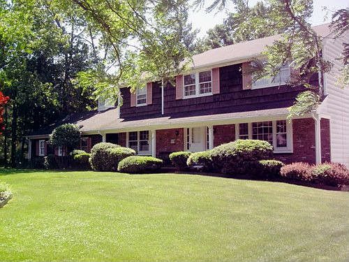 1st image of 22 Fairview Ave