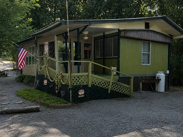 1 McKenzie Dr, Golconda, IL 62938