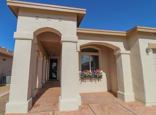 2216 Amber Point Pl, El Paso, TX 79938