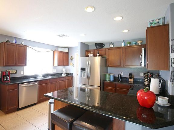 Gorgeous Gourmet Kitchen