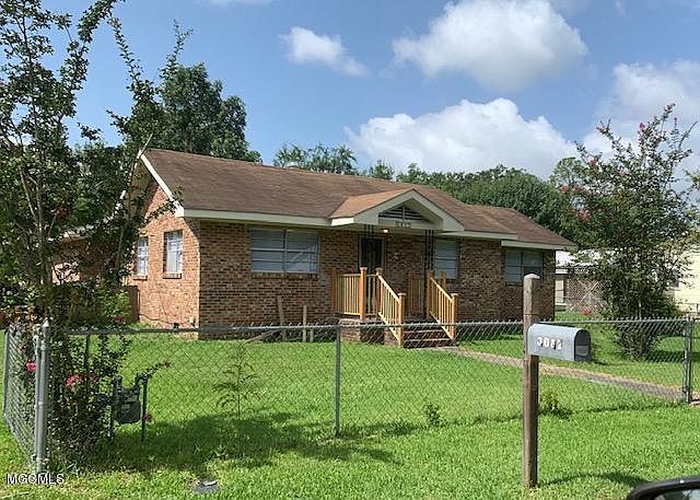 2nd image of 3087 Highland Ave