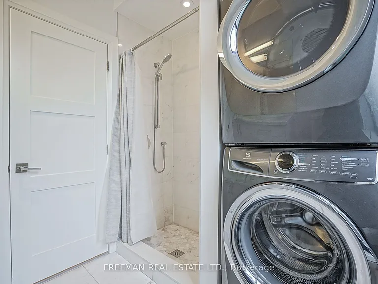 50 Russell St #2 — Photo 18