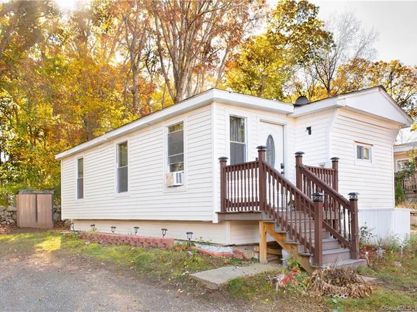 133 West Main Street #A17, Clinton, CT 06413