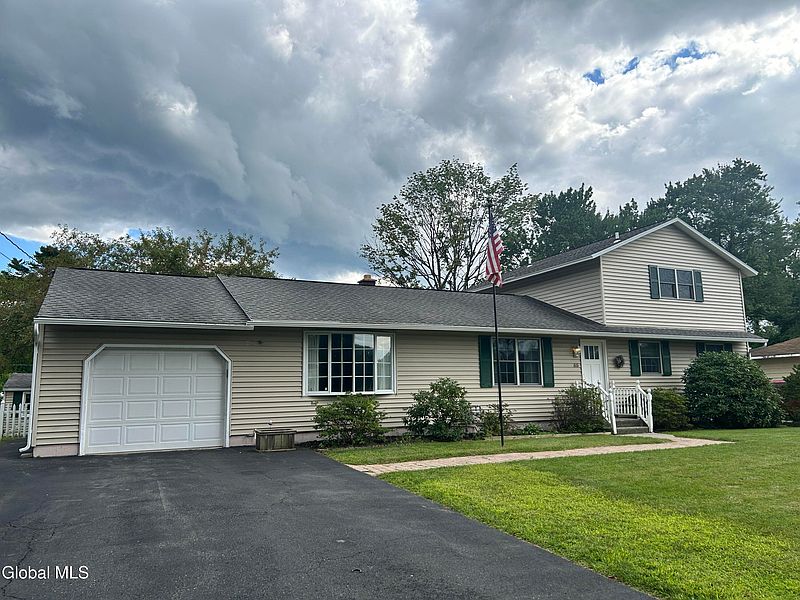 2nd image of 55 Vly Road