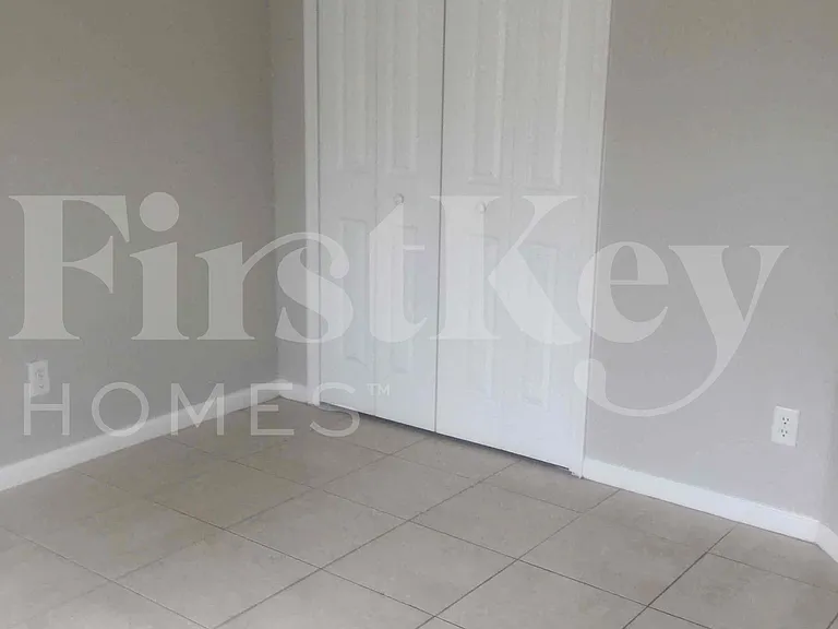662 SW Sandbar Ter — Photo 26