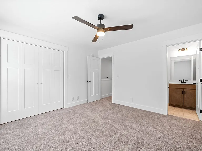 305 Front Ridge Cir — Photo 13