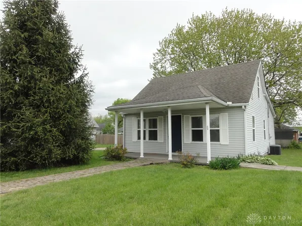 2728 Gladstone St, Moraine, OH 45439