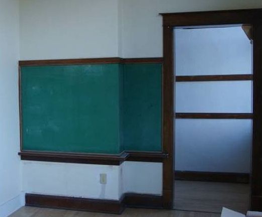 3rd image of 715 B Ave E APT 3