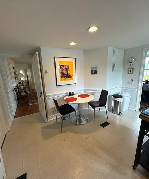 843 N Main St #1 — Photo 17