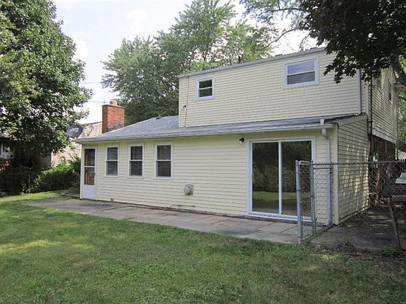 2nd image of 259 Elmhurst St
