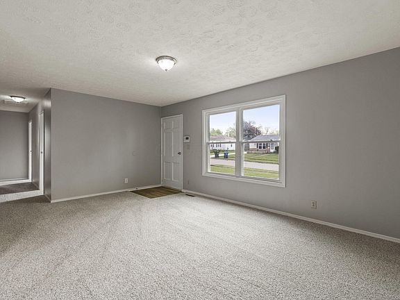 5th image of 7398 Smithfield Ave