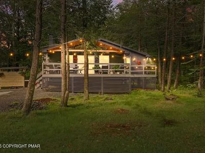 3145 Ogontz Dr, Pocono Lake, PA, 18347