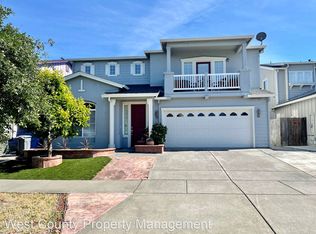 4834 Fairgrave Ave, Santa Rosa, CA 95407