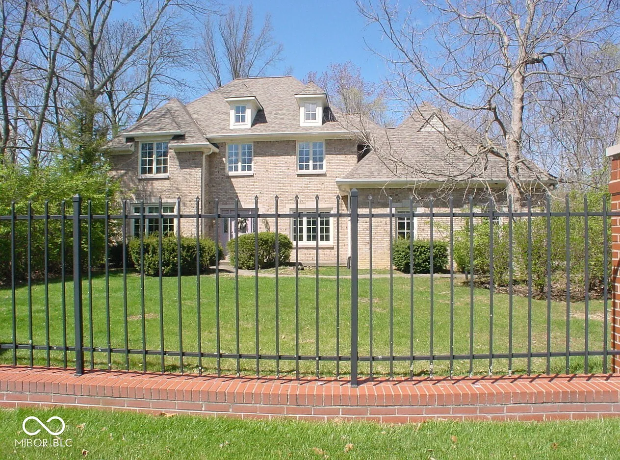 12008 Admirals Pointe Dr photo 1