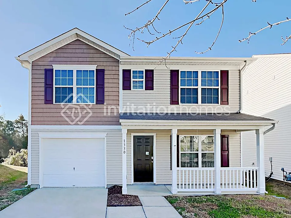 1330 Cadre Cir