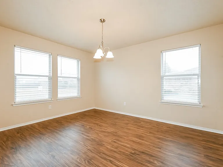 604 Snowy Orchid Ln — Photo 6