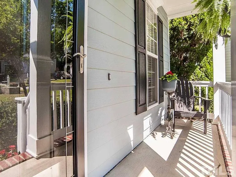 Pine Mill Ln — Photo 2