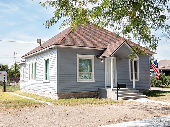 4th image of 317 N Division Ave