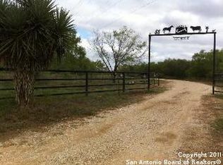 2610 Ralph Coughran Rd, Pleasanton, TX 78064