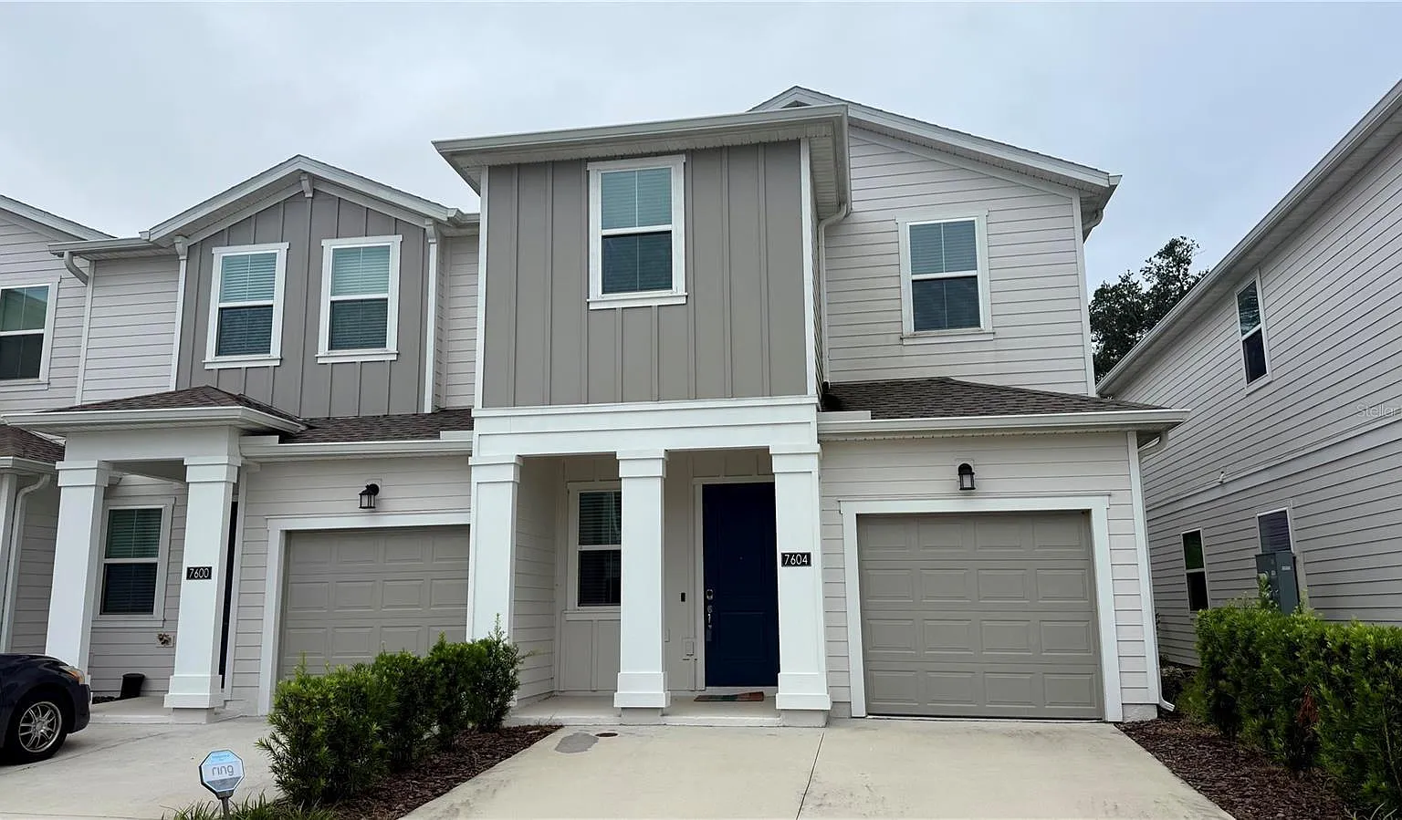 3 bed, 2.5 bath, 1945 sqft, $1,999 — Photo 3