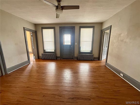 4th image of 13123 Main Rd