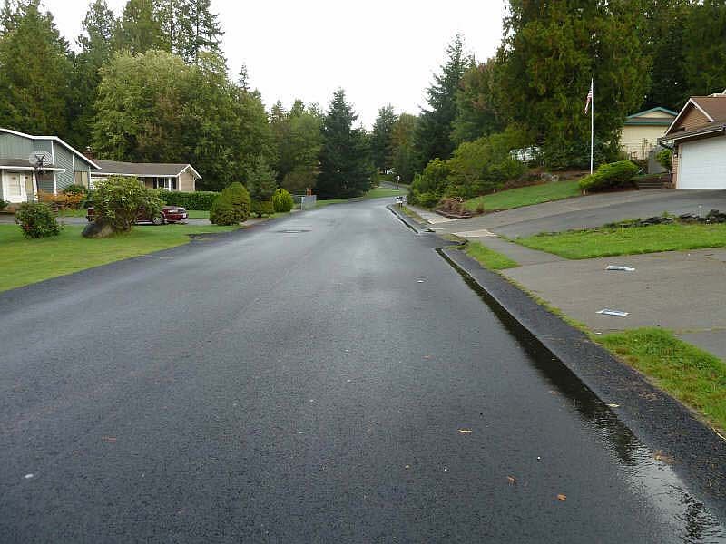 2nd image of 7295 Blackbird Dr NE