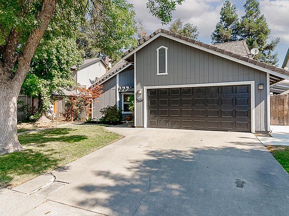 3rd image of 2429 Walnut Grove Way