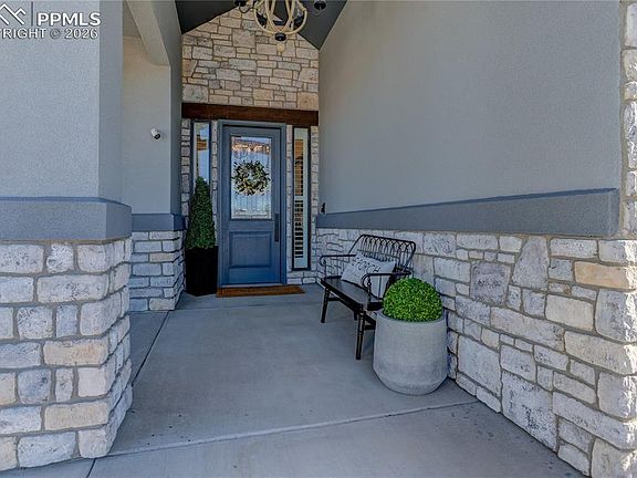 3rd image of 3313 Bark Tree Trl