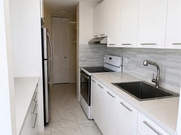 368 Cond Crystal, San Juan, PR 00923