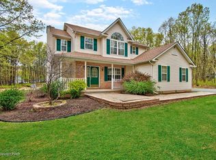 263 Eldorado Dr, Effort, PA 18330