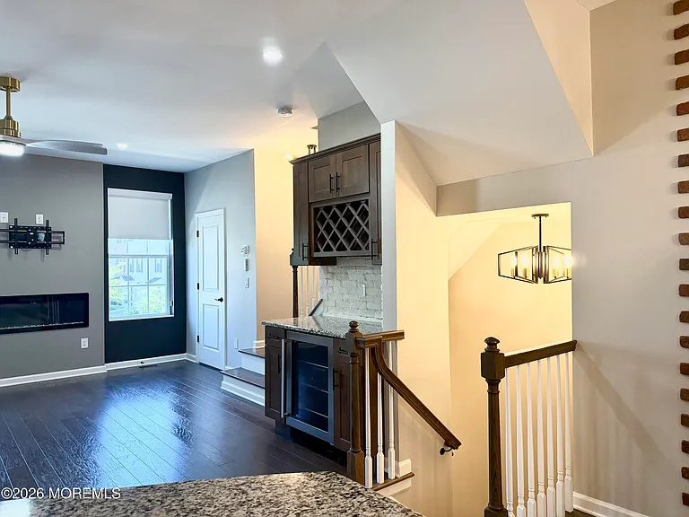 305 Spirit Way — Photo 21