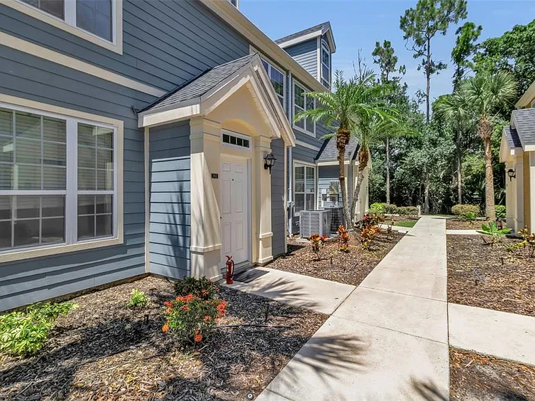 5541 Rosehill Rd #202 — Photo 3
