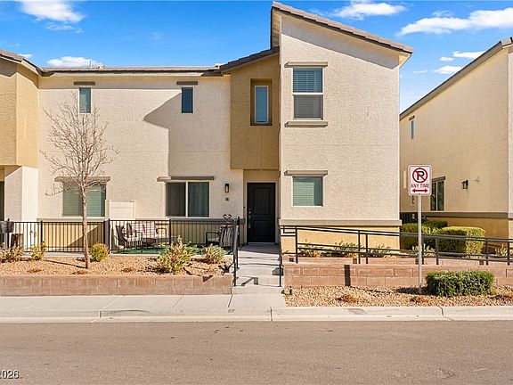 2nd image of 12232 Azure Gate Rd #4