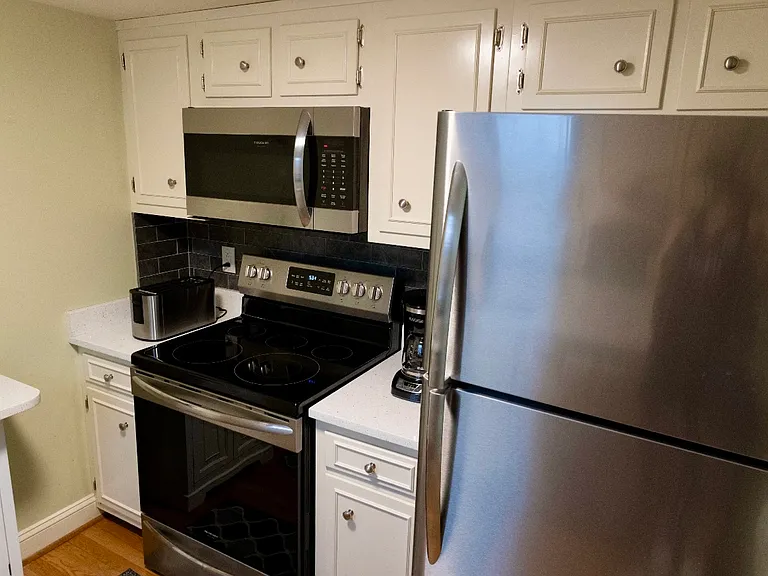 2905 Burch Ave #1 — Photo 15