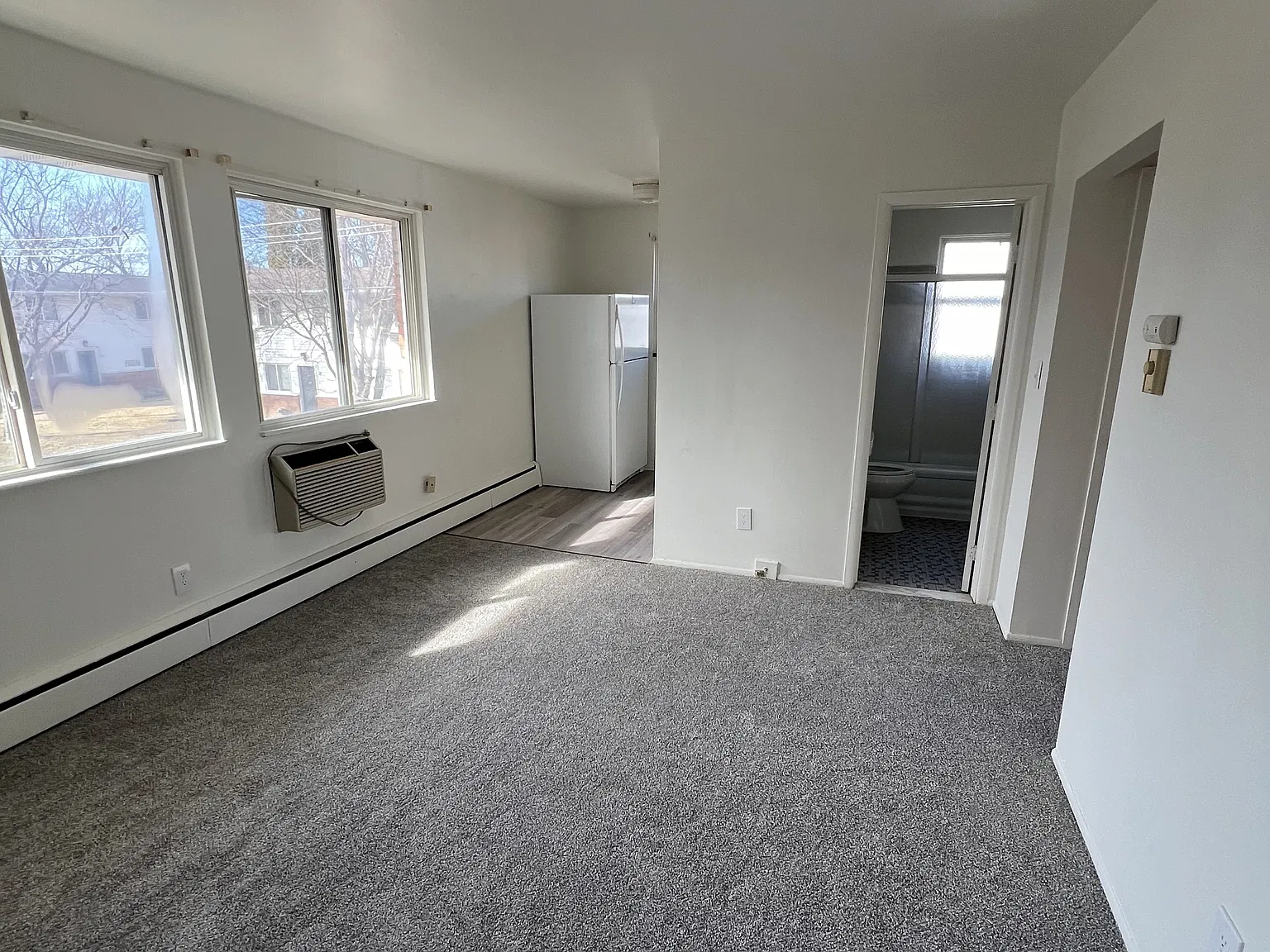 2811 Ronan Street - 3 — Photo 3