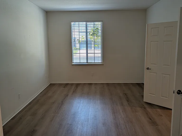 23951 Doheny Cir — Photo 27
