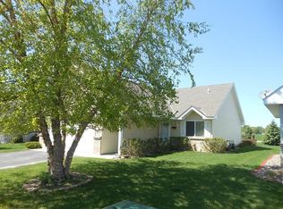 708 Ochotto Lake Dr, Avon, MN 56310