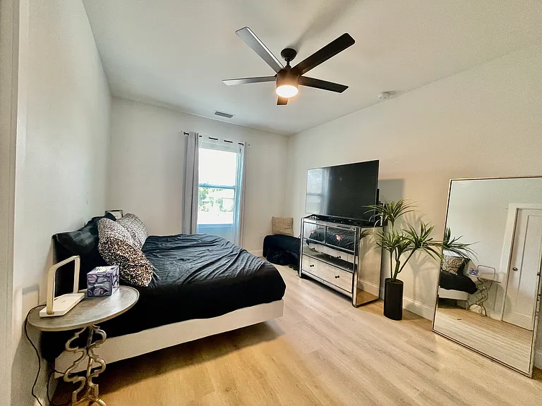 1009 Pinebrook Dr — Photo 10