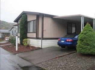 621 Shadow Ranch Ln, Roseburg, OR 97470