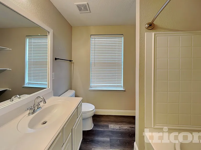 12608 Summerwood Dr — Photo 7