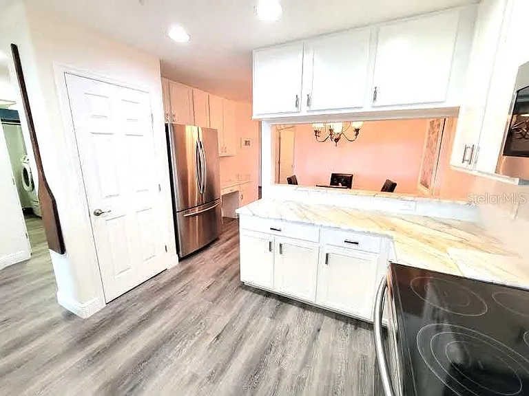 7296 Marathon Dr #404 — Photo 8